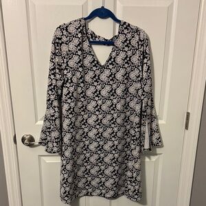 Robbie Bee Signature Black and White Floral Dress